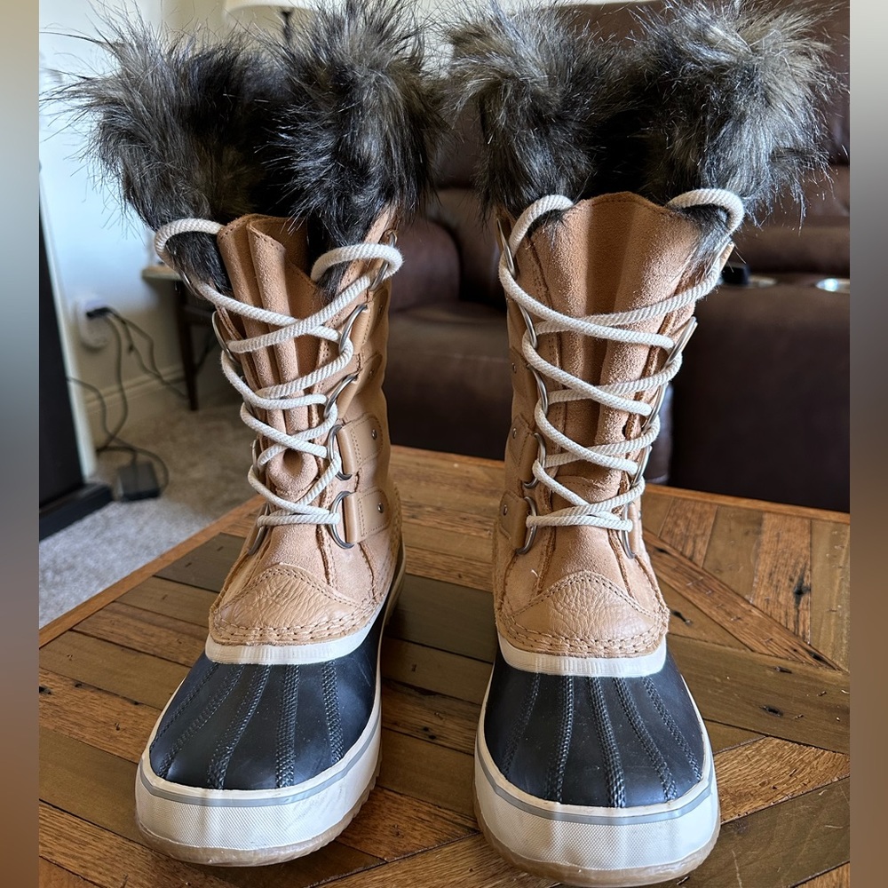 Women’s Sorel Joan of Arctic Boots